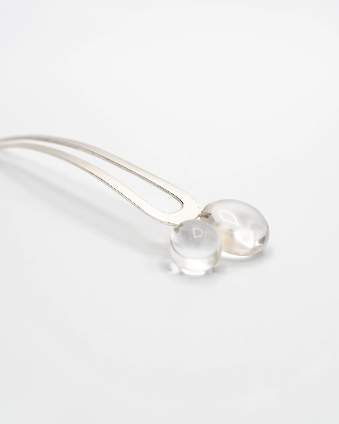 Crystal Pebbles Hairpin NO2